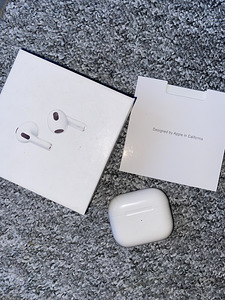 AirPods 3 (2 foto / 7)
