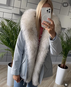 Parka (2 foto / 2)