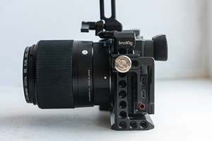 Sony A6500 + Sigma 30mm F1.4 DC DN + Smallrig cage (9 foto / 10)