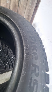 Hankook Winter I*Pike RS2 W429 naastrehvid (1 foto / 3)
