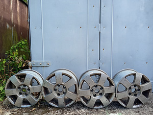 R15 Shkoda (1 foto / 5)