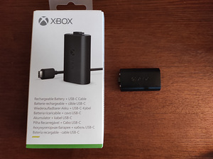 Xbox Series S (6 foto / 6)