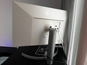 Monitor 4k LG 27UL650-W 4K UHD IPS LED (4 foto / 4)
