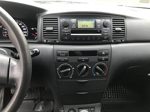 Toyota Corolla 1.4D-4D 2007 (13 foto / 15)