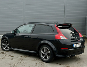 Volvo c30 r-design (3 foto / 10)