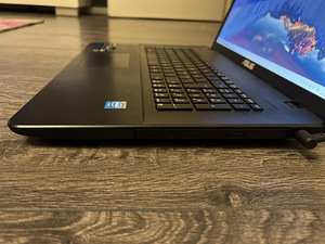 Asus x751m (3 фото из 6)