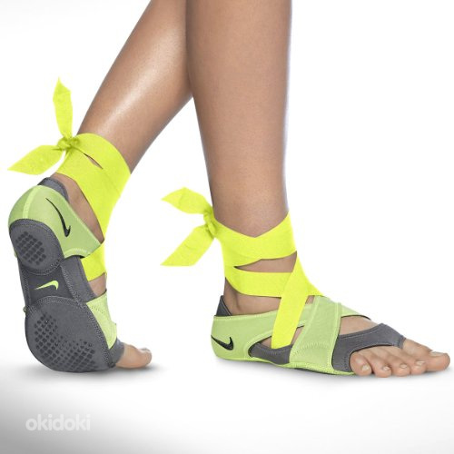 Nike Yoga Shoes Studio Wrap