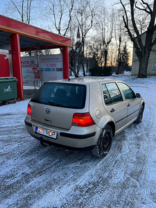Golf 4 2003 1.4 (2 фото из 8)