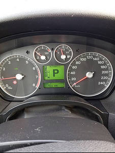 Ford Focus 1.6 Benzin Automaat / Registreerimistasu on makst (5 foto / 15)