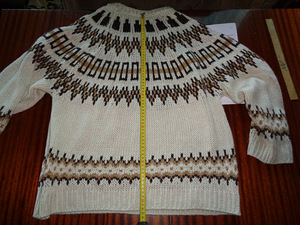 Soe ja pehme "Pull & Bear" kampsun, s.M (7 foto / 9)