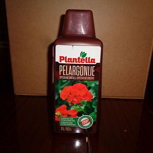Pelargoontaimede vedelväetis 1 L (1 foto / 2)