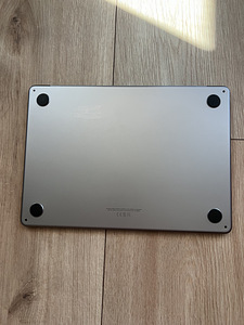 MacBook Air M2 (2022), 16GB/256GB, 13” (3 foto / 10)