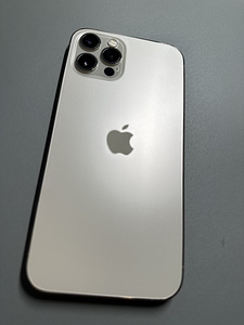 iPhone 12 pro gold 256 GB (1 foto / 4)