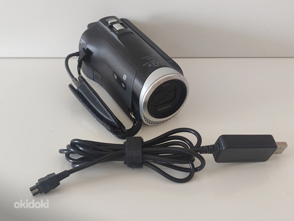 Видеокамера Sony HDR-CX450 (фото #1)
