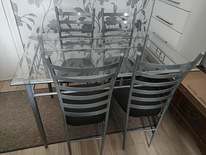Klaas laud ja 4 tooli