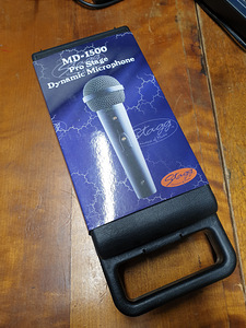 Mikrofonid: Shure 55SH-II, Stagg MD 1500 (4 foto / 4)