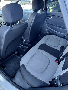 Renault Captur 1.5 66KW diisel 95г/см³ (9 foto / 12)
