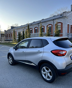 Renault Captur 1.5 66kV Diisel 95g/cm³ (2 foto / 11)
