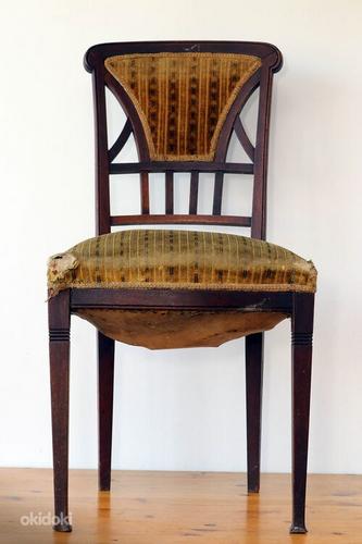 Антикварный стул в гостиную, оригинал (фото #4)