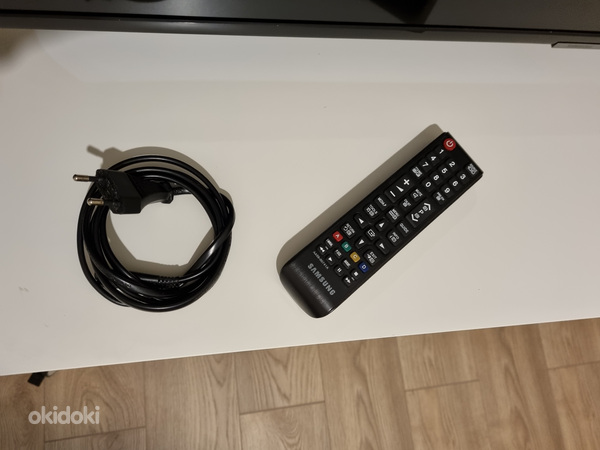 SAMSUNG 55" 4K SMART TV (foto #4)