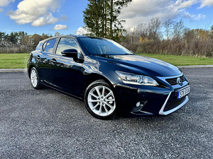 Lexus CT 200h (5 foto / 15)