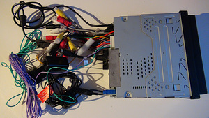 Clarion NZ502E (8 фото из 9)