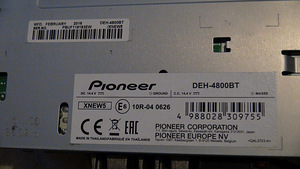 Pioneer DEH-4800BT (4 foto / 5)