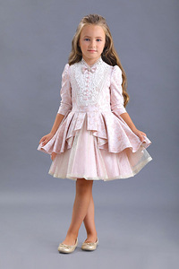 Müün eksklusiivse kleidi "Little Lady" (128-134 cm) (4 foto / 5)