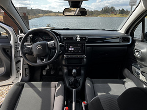 Citroen C3 (8 фото из 12)