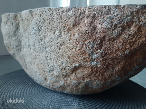 Раковина из натурального речного камня (фото #2)