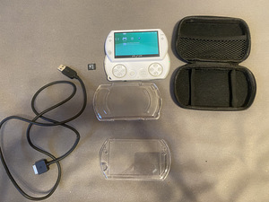 PSP GO MODIFITSEERITUD (1 foto / 4)