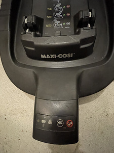 Maxi Cosi Pearl Pro turvatool + isofix alus/ 2tk (5 foto / 9)
