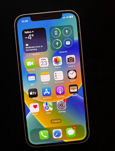 iPhone 12 128gb 5G Roheline Väga heas korras (3 foto / 4)