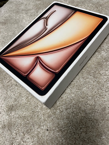 Продается iPad Air M3 11” (128 ГБ, Wi-Fi), starlight (3 фото из 8)