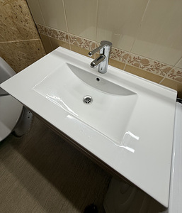 Kvaliteetne 80 cm valamu kapp (4 foto / 4)
