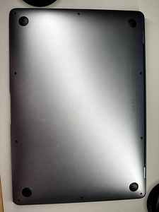 Apple Macbook Air 13" 2020, M1 8GB 256GB (3 foto / 5)