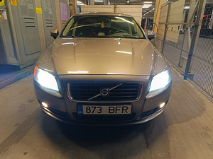 Volvo S-80 (10 foto / 12)