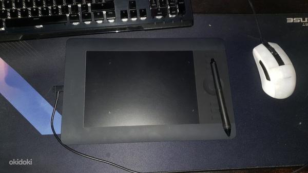 Wacom Intuos5 Touch Small Pen Tablet (foto #3)