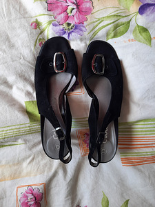 Босоножки Gabor 39 р. (2 фото из 8)