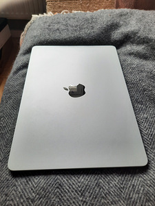 MacBook Air M2 2022 • Silver • 96% батарея • RUS/ENG (2 фото из 10)