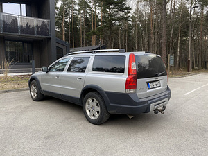 Volvo xc70 2.4tdi 135kw üv 02.2024 (7 foto / 12)
