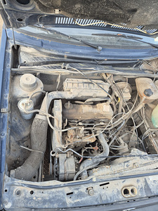Volkswagen golf 2 1.6D atm (7 foto / 7)