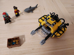 Müüa Lego komplekt "süvavee helikopter" ja allveelaev (2 foto / 5)