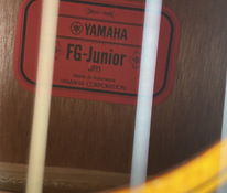 Yamaha Fg junior