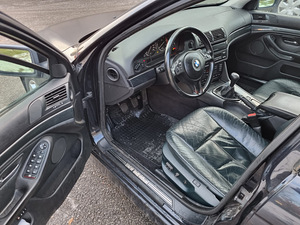 2001 BMW Individual Manual 520d (12 foto / 15)