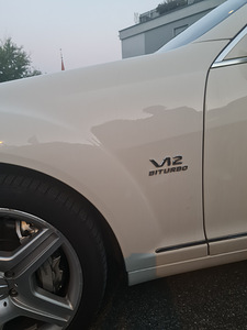 Mersedes-Benz S600L (5 foto / 12)