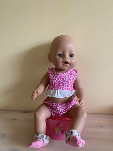 Baby born (1 foto / 3)