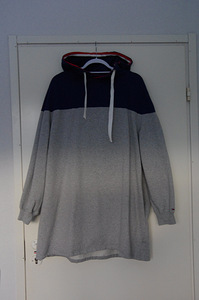 Tommy Jeansi kleit. (1 foto / 2)