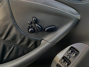 Mercedes-Benz CLK (7 foto / 13)