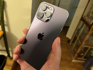Apple iPhone 14 Pro 256 GB (1 foto / 1)